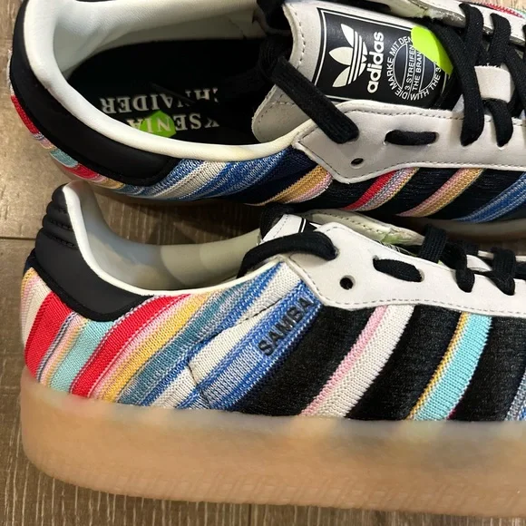 Adidas Sambae Striped Sneakers (Women 8.5) - Picture 4 of 8